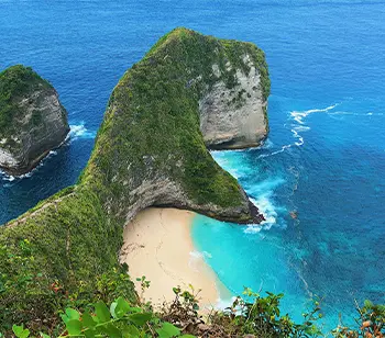 Nusa Penida + Lunch